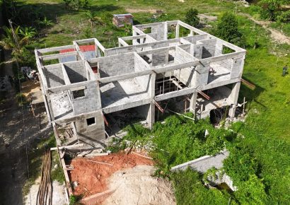 Medio Ambiente interviene dos construcciones ilegales en la zona protegida del río Maimón