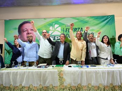 Leonel Fernández encabeza asambleas provinciales en despliegue nacional de la Fuerza del Pueblo