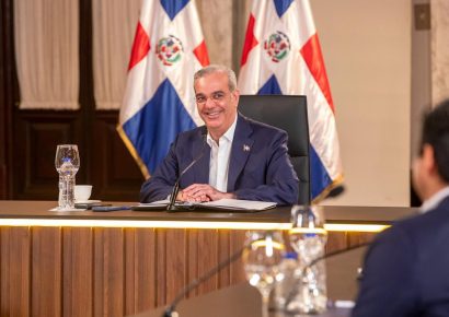 Presidente Abinader anuncia ampliación del Acueducto del Cibao Central y solución a la distribución de agua en Santo Domingo