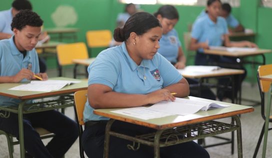 Ministerio de Educación convoca a cerca de 28,000 estudiantes para la segunda convocatoria de las Pruebas Nacionales 2026