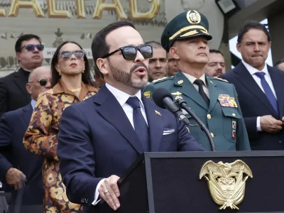 De la Espriella pone fin a diálogos con grupos armados y exige una voluntad de paz verificable