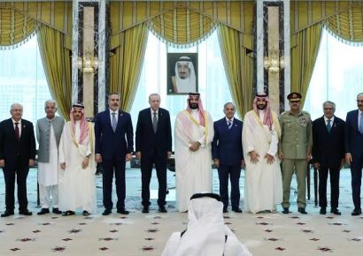 Arabia Saudita, Turquía y Pakistán sellan pacto de defensa en medio de la crisis en Oriente Medio