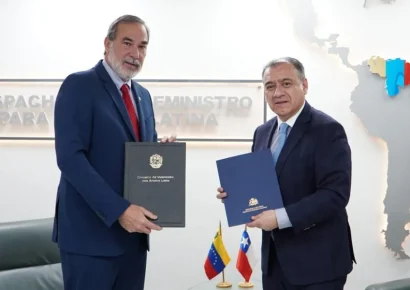 Chile y Venezuela restablecen oficialmente sus relaciones consulares tras dos años de ruptura
