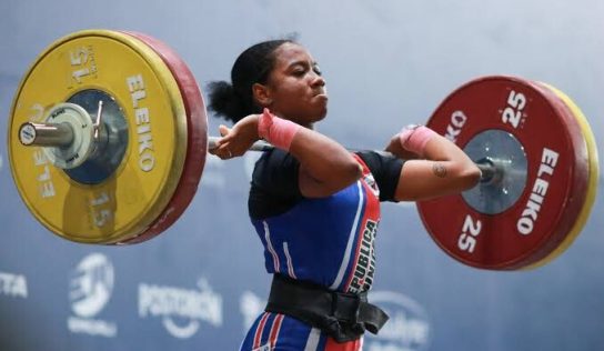 Dahiana Ortiz da oro en halterofilia 48 kg