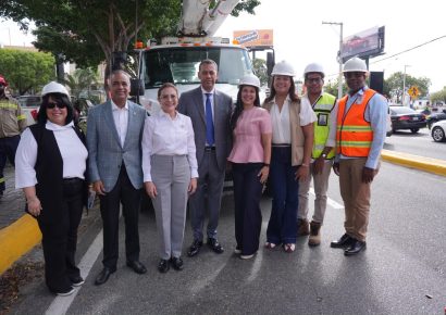 Indotel, Alcaldía del Distrito Nacional y sector eléctrico inician retiro de 300 kilómetros de cableado en desuso en la capital