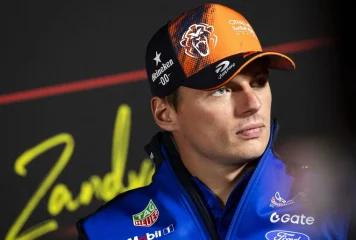 Verstappen renueva con Red Bull hasta 2030