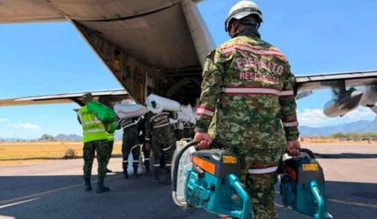 Ejército colombiano despliega 180 rescatistas tras terremoto
