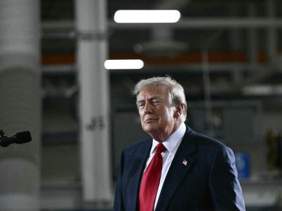 Trump vuelve a insinuar la incorporación de Venezuela a EE.UU. tras mostrar un mapa del país como el “Estado 51”