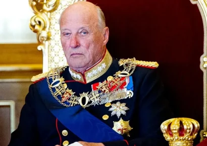 Los reyes de España elogian la «dedicación incansable» de Harald V al servicio de España
