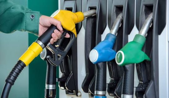 Gobierno dispone alzas en gasolina regular y gasoil