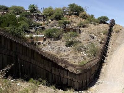 EE. UU. reactiva construcción de muro en Arizona