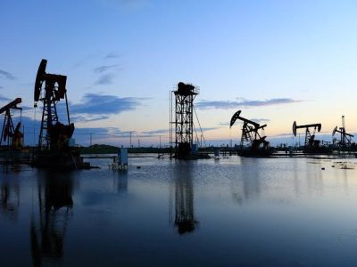 Mercado reacciona a posible reapertura del estrecho de Ormuz