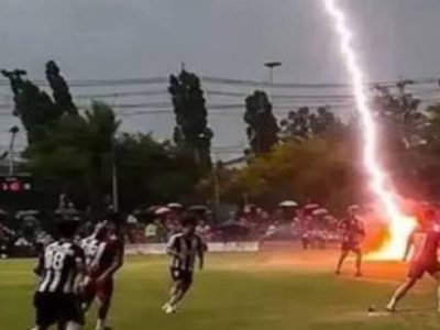 Futbolista muere tras impacto de rayo en Tailandia
