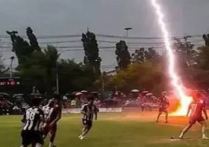 Futbolista muere tras impacto de rayo en Tailandia
