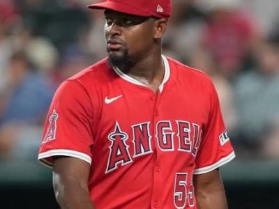 Blue Jays adquieren al dominicano José Soriano en intercambio con Angels