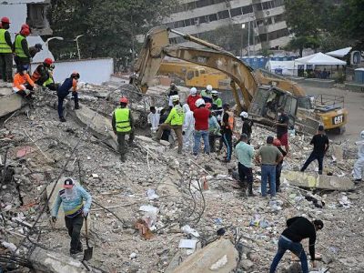 Balance de fallecidos por doble terremoto en Venezuela sube a 6,301