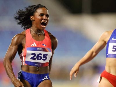 Liranyi Alonso rompe récord y da oro a RD