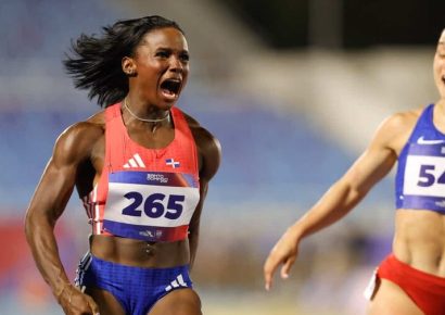 Liranyi Alonso rompe récord y da oro a RD