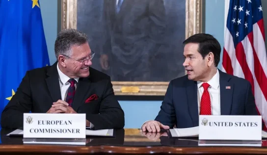 UE y EE.UU. avanzan en negociaciones comerciales tras reunión positiva