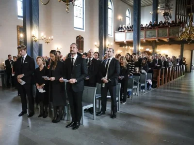 Noruega despide al rey Harald V entre muestras de duelo y acompañamiento a la familia real
