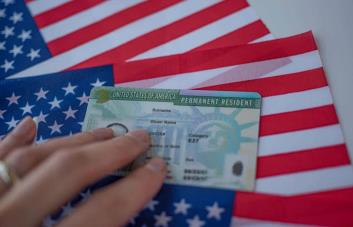 EE. UU. pausa citas de residencia y afecta solicitantes en RD