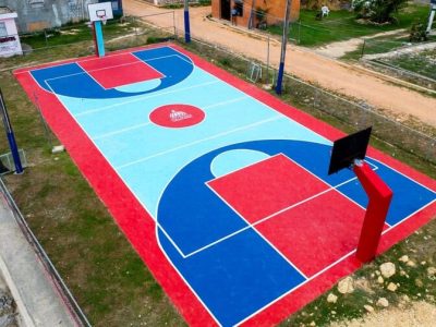 Gobierno busca acondicionar 100 espacios deportivos comunitarios