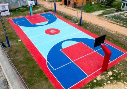 Gobierno busca acondicionar 100 espacios deportivos comunitarios