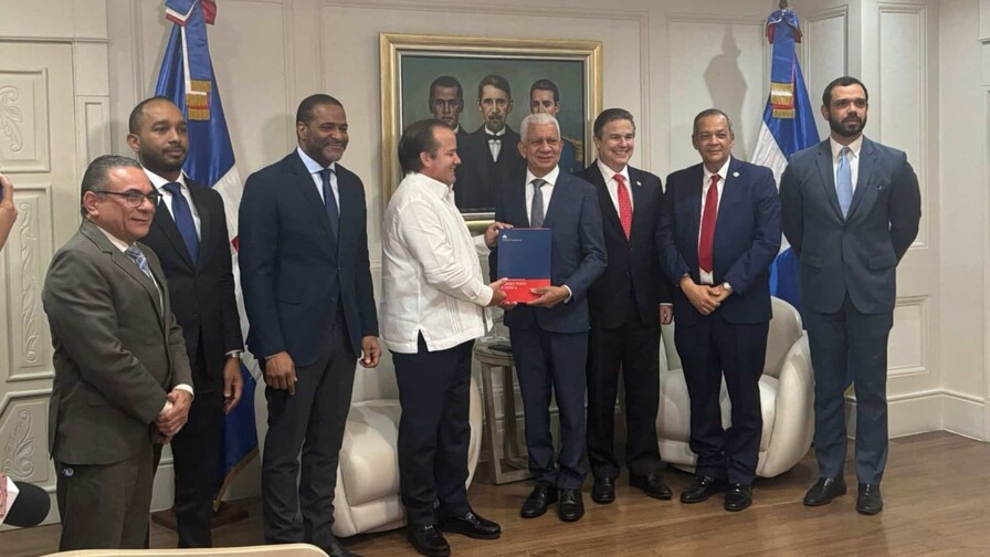 Ejecutivo propone nueva ley de alianzas público-privadas