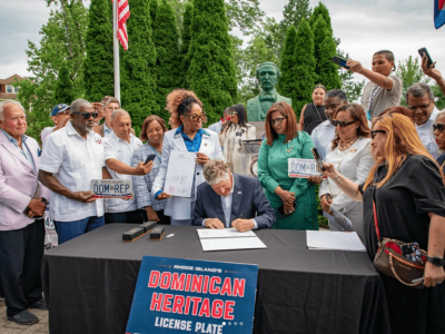 Rhode Island lanzará matrícula conmemorativa para dominicanos