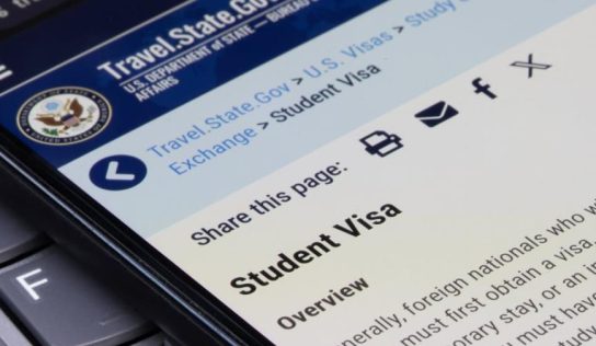 EE.UU. amplía revisión de redes sociales a nuevas visas