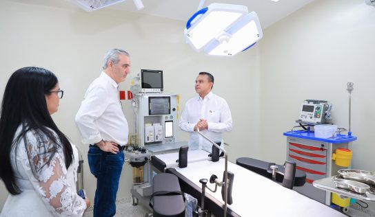 SNS resalta avances en la Red Pública con 118 hospitales intervenidos