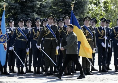 Zelenski, en el Día de la Independencia: Ucrania “es un país que lucha, no una víctima”
