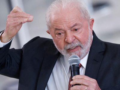 Lula critica los nuevos aranceles de EE.UU. durante una llamada telefónica con Trump