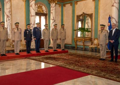 Abinader juramenta nuevos altos mandos militares y policiales