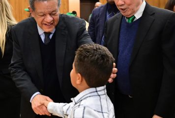 Leonel Fernández propone eliminar costos y trabas para registrar hijos de dominicanos nacidos en el exterior
