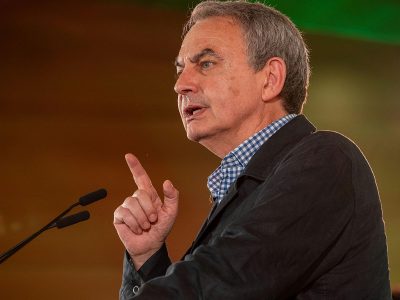 Zapatero asegura al juez que las joyas halladas en su despacho fueron un regalo del rey de Arabia Saudí