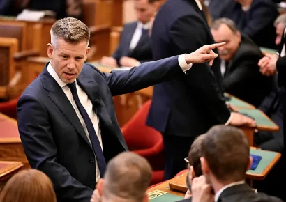 Parlamento húngaro retira la inmunidad al primer ministro por un presunto robo