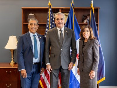 Abinader y gobernadora Hochul estrechan vínculos entre RD y Nueva York para fortalecer la gestión de emergencias