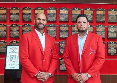 Albert Pujols y Yadier Molina son exaltados al Salón de la Fama de los Cardenales de San Luis
