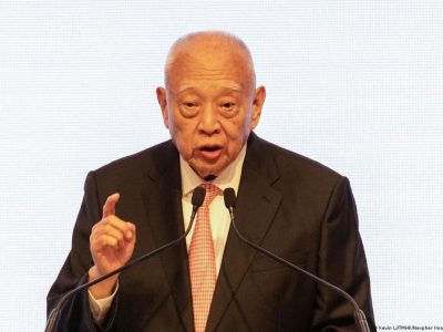 Muere a los 89 años Tung Chee-hwa, primer jefe del Ejecutivo de Hong Kong tras el dominio británico