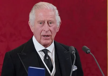 El rey Carlos III alerta sobre los peligros del avance de la IA