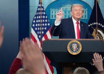 Trump conmemorará por primera vez en su segundo mandato el Mes de la Herencia Hispana