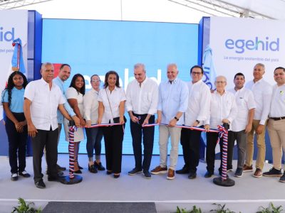 Abinader inaugura carretera El Rubio–Los Corocitos en Sajoma