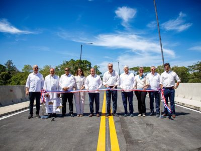 Abinader entrega nuevo puente sobre el río Camú y restablece tránsito entre Santiago y Puerto Plata