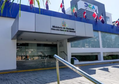 Aduanas incauta más de US$600 mil no declarados en el AILA