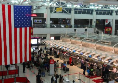 EE. UU. permitirá a personas sin boleto acceder a zonas seguras de algunos aeropuertos