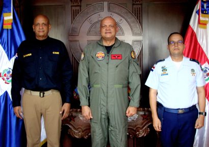 FARD y COE refuerzan coordinación para enfrentar emergencias