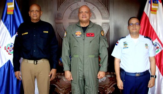 FARD y COE refuerzan coordinación para enfrentar emergencias