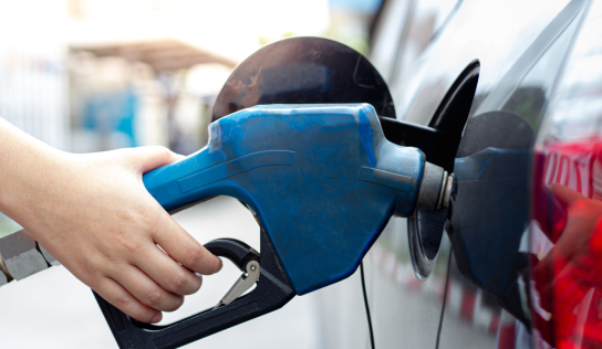 Otra alza en gasolinas y gasoil: combustibles vuelven a subir en RD