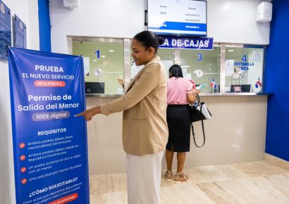 Migración procesa más de 44 mil permisos de salida de menores en 2026